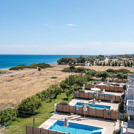 Rita Mare Seafront Villas Heated Pools Gennadi Eksteriør billede