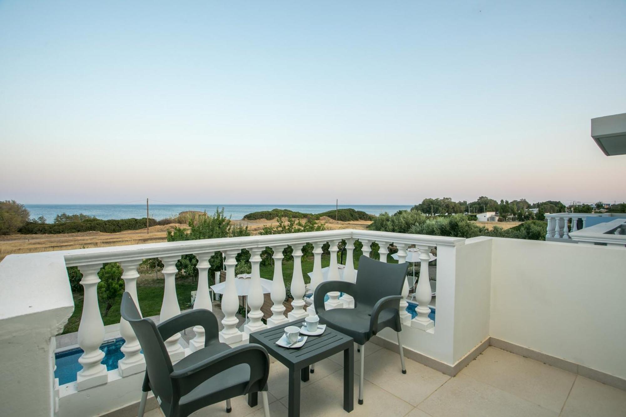 Rita Mare Seafront Villas Heated Pools Gennadi Eksteriør billede