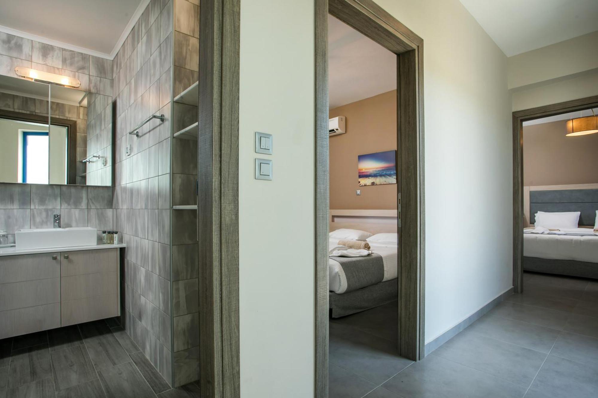 Rita Mare Seafront Villas Heated Pools Gennadi Eksteriør billede