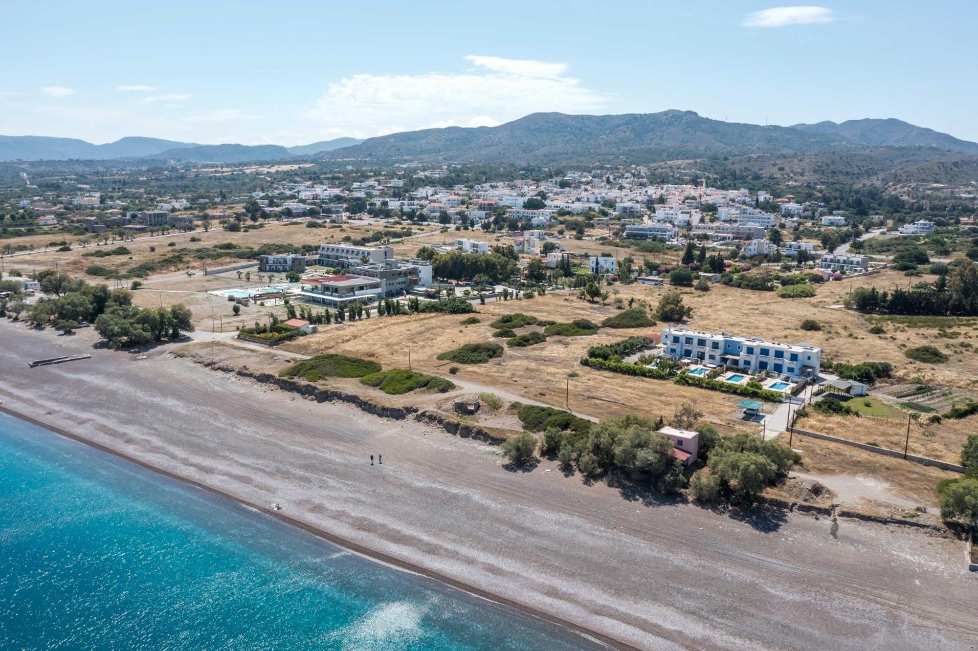 Rita Mare Seafront Villas Heated Pools Gennadi Eksteriør billede