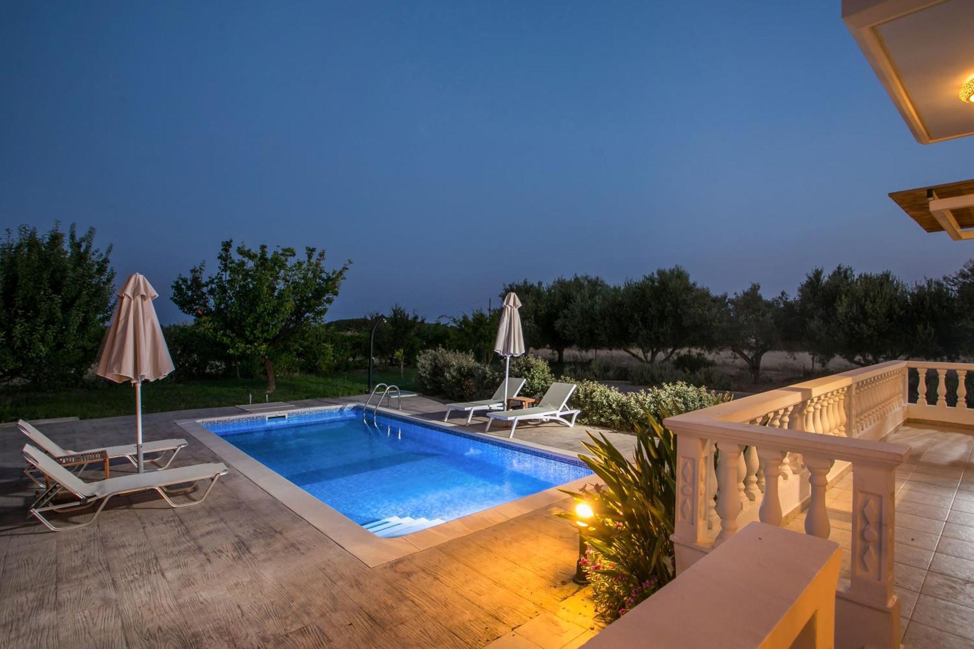 Rita Mare Seafront Villas Heated Pools Gennadi Eksteriør billede