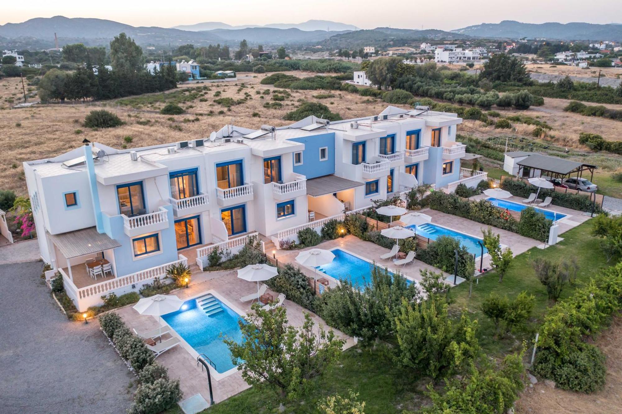 Rita Mare Seafront Villas Heated Pools Gennadi Eksteriør billede