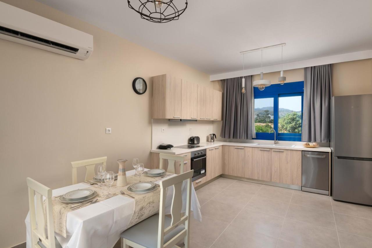 Rita Mare Seafront Villas Heated Pools Gennadi Eksteriør billede