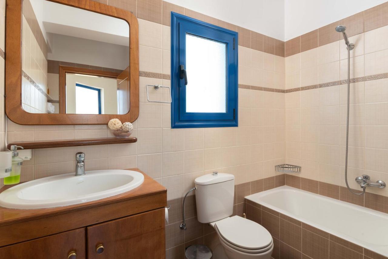 Rita Mare Seafront Villas Heated Pools Gennadi Eksteriør billede